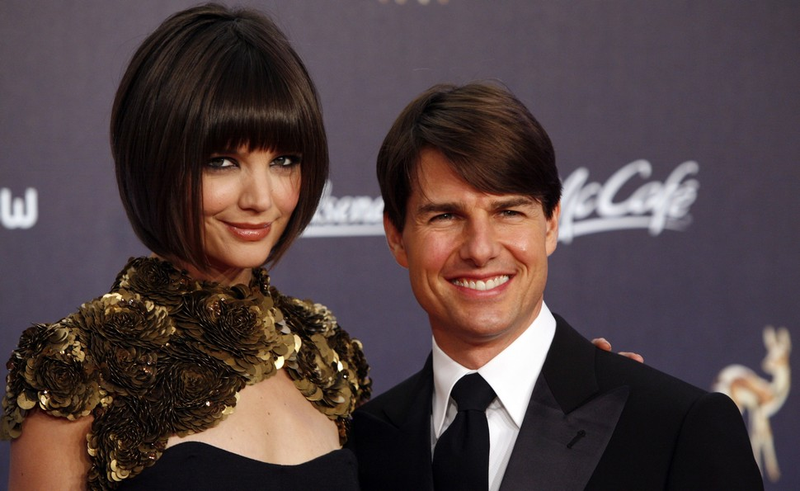 Illustration for article titled Tom Cruise and Katie Holmes Will Not Tolerate Being Laughed At